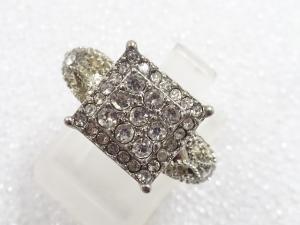 クリスタル　指輪(9.5号)